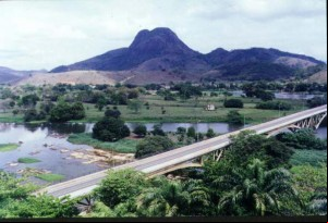serra da bolivia e ponte  